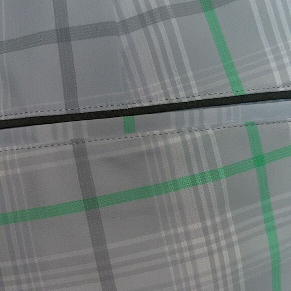 Nike Tour Performance Grey & Lime Green plaid Poly Flat front Golf Swoosh Shorts - Picture 7 of 7